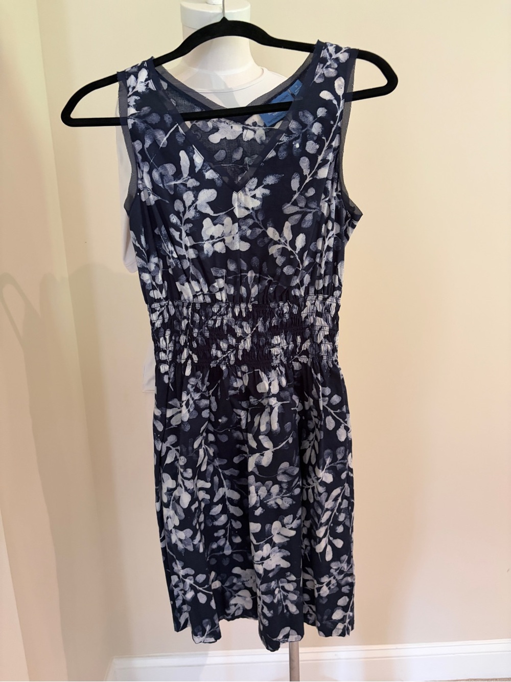 Simply Vera Vera Wang Navy and White Floral Smocked Waist Dress